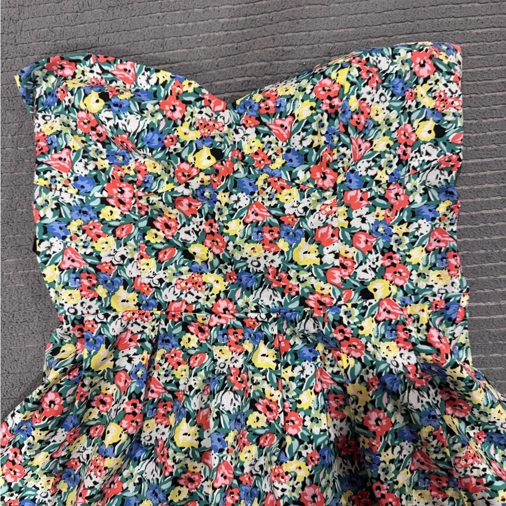 Minkpink Strapless Smocked Mini Dress-SMALL - Picture 3 of 6
